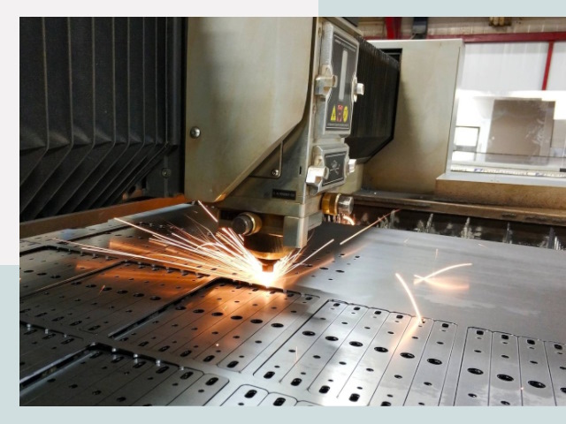 Лазерная резка металла в Выксе от 622 руб.